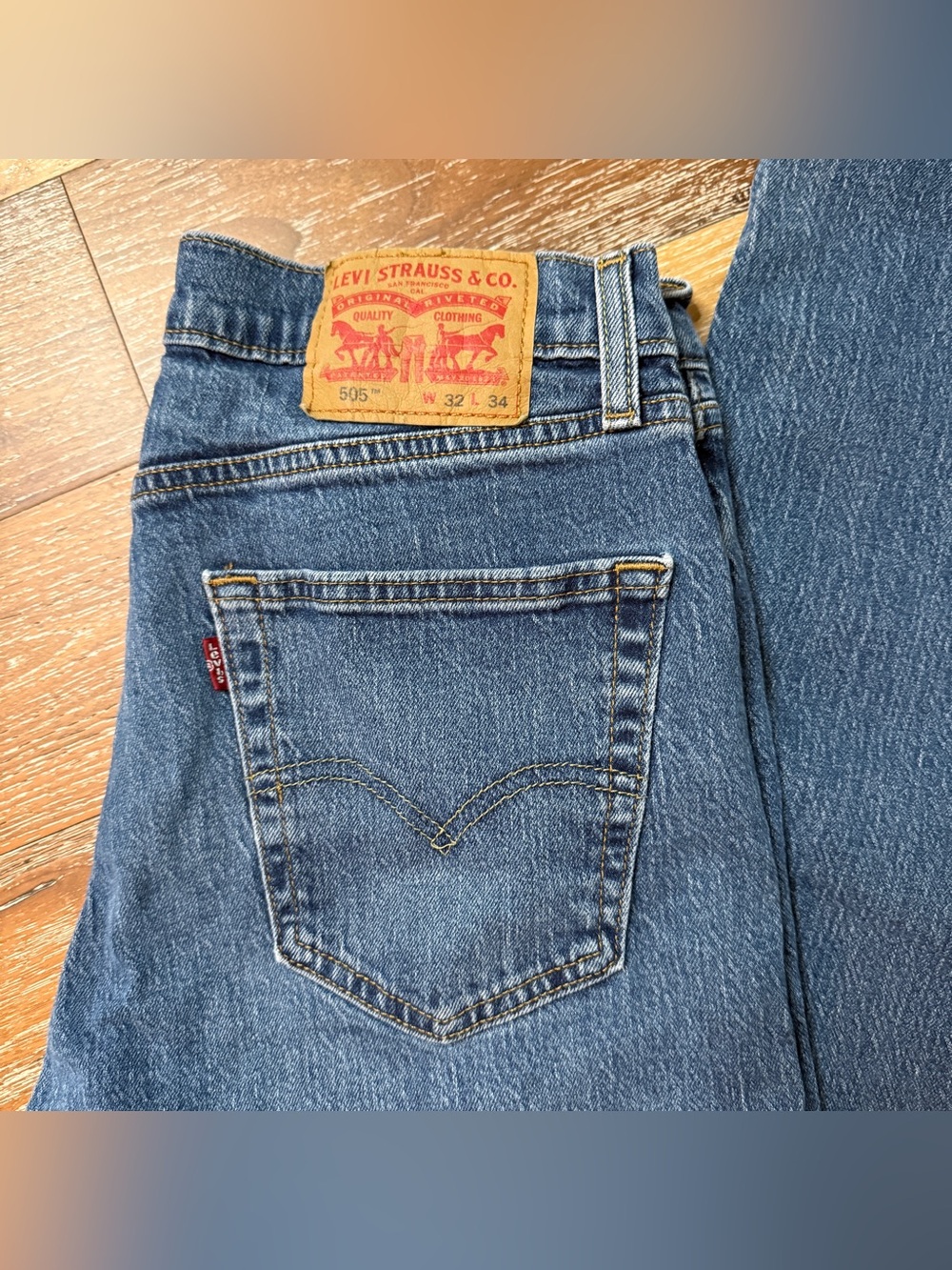 Levi's 505 Men's Blue Straight Leg Classic Denim Jeans 32 x 34 - Picture 2 of 11